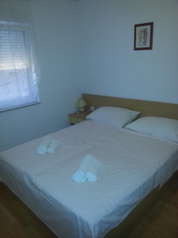 Apartments Mustac Drage Room photo